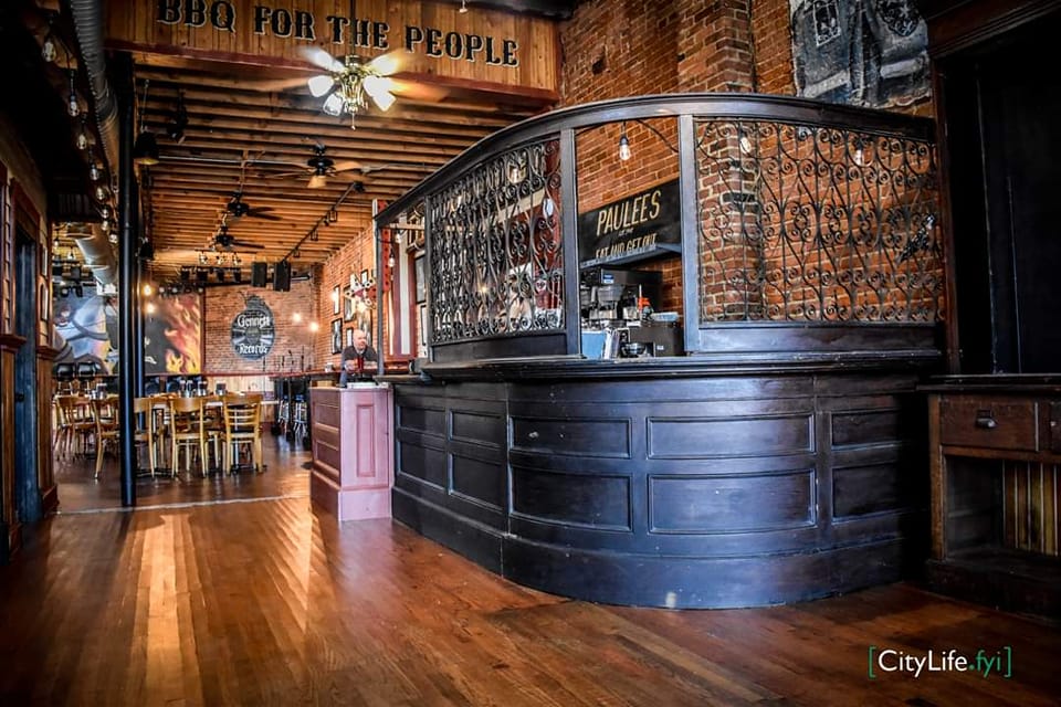 Restaurant Photo